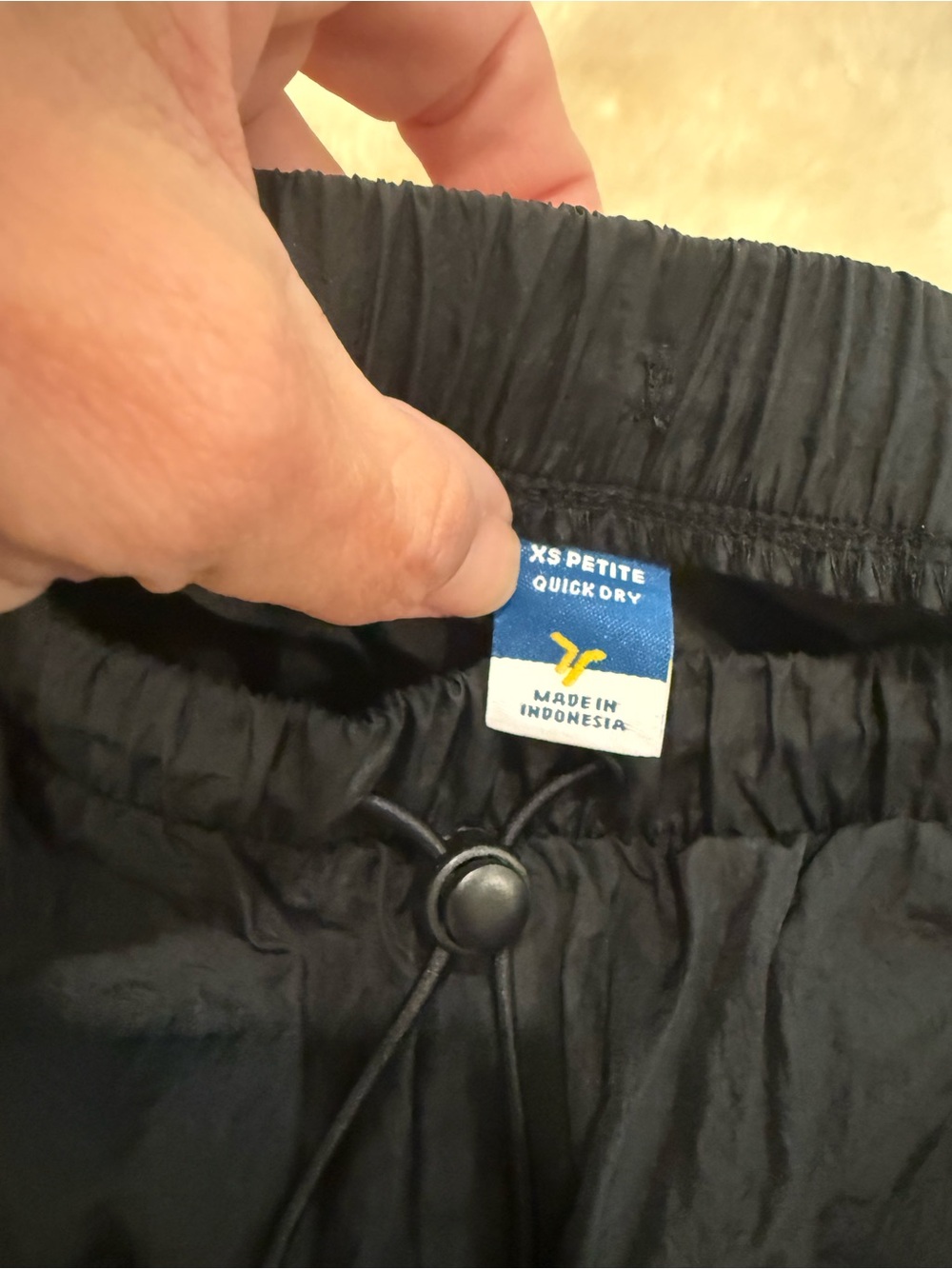Old navy black windbreaker parachute pants womens xs petite BNWT balloon bloomer - Picture 7 of 9